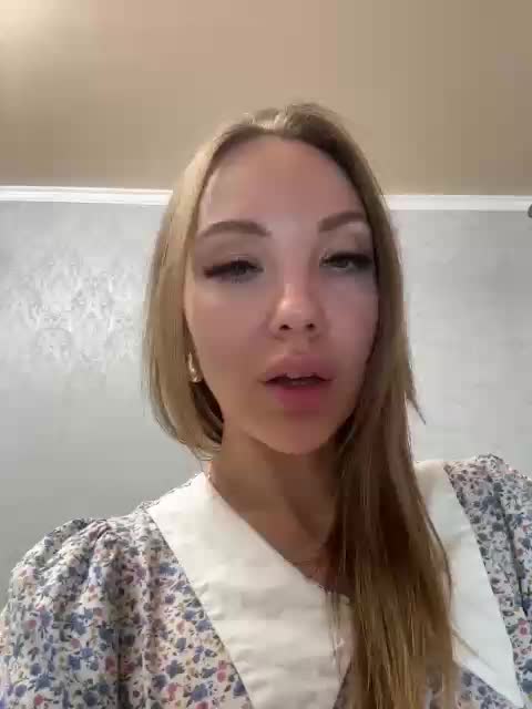 KitFox Adult Chat August 12, 2025