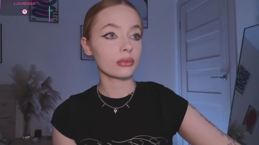 _MayShy_ Adult Chat August 12, 2025