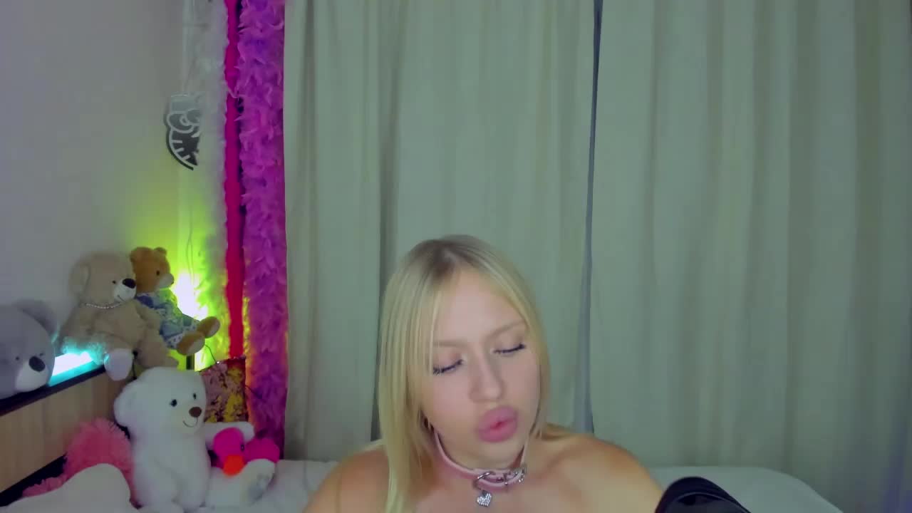 MindyKally Adult Chat August 12, 2025