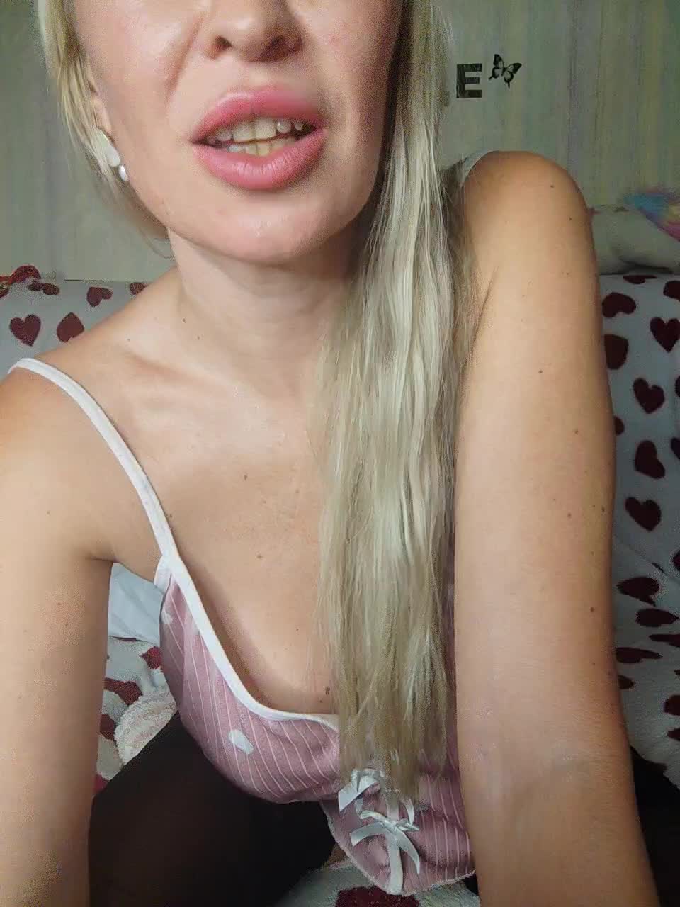 Blondi_Love Adult Chat August 12, 2025