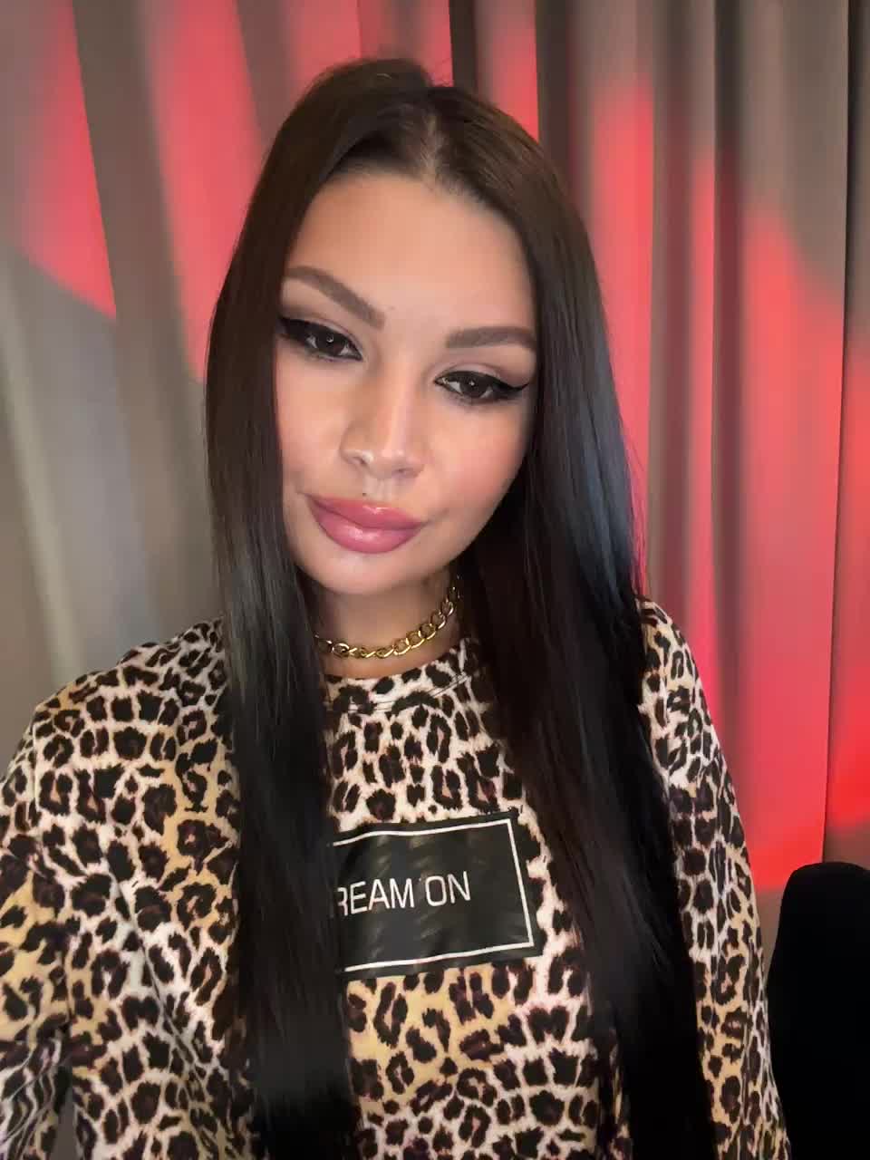 Elisandria Adult Chat August 12, 2025