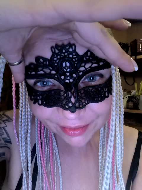 TilyTily Adult Chat August 12, 2025