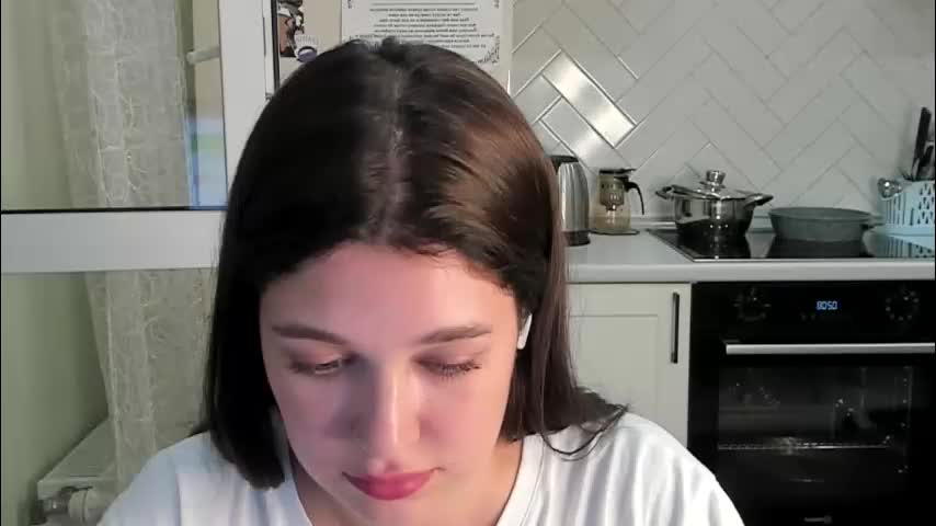 kylieblond Adult Chat August 12, 2025