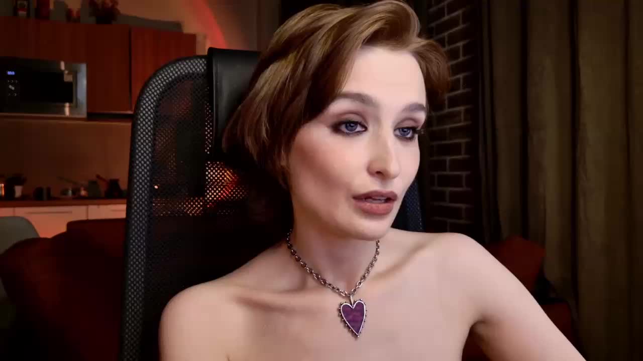 lunelucy Adult Chat August 12, 2025