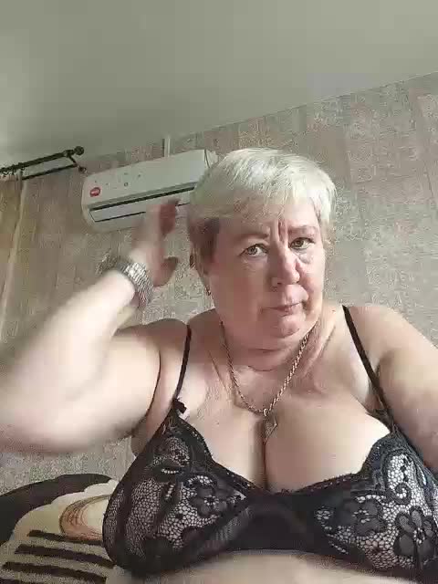 Alena61 Adult Chat August 12, 2025