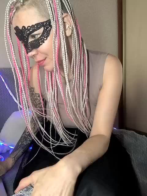 TilyTily Adult Chat August 12, 2025