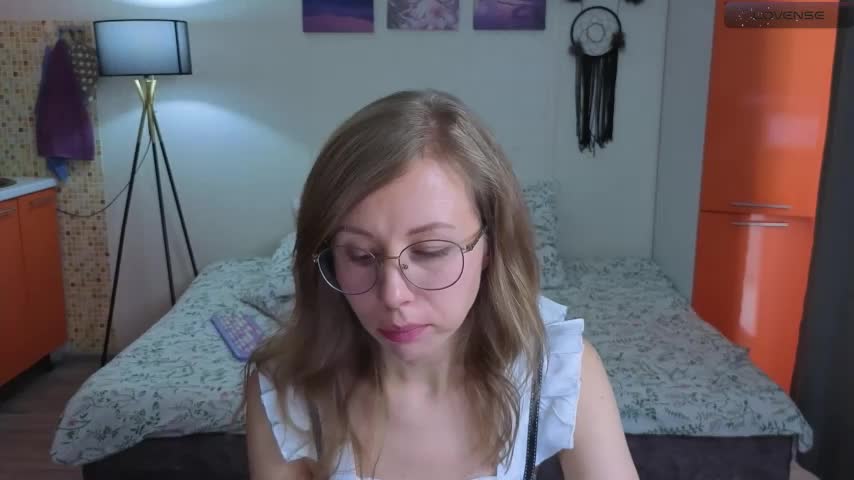 Lill_Mary Adult Chat August 12, 2025