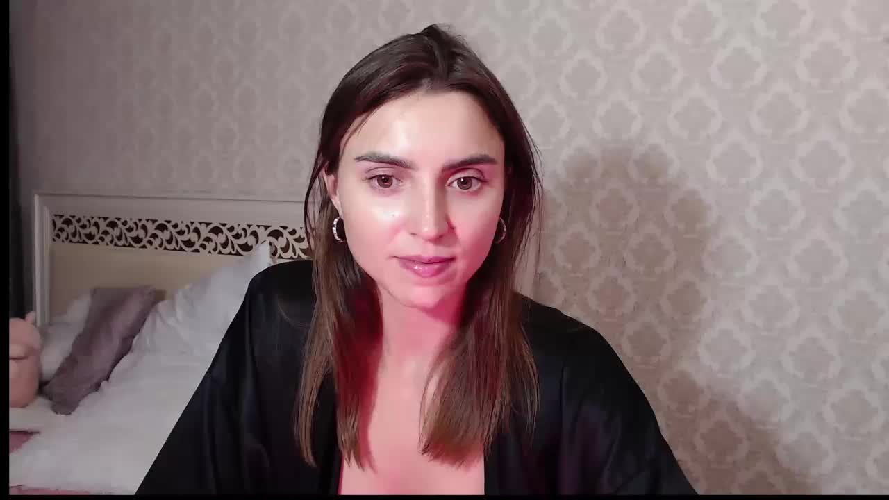 -LOVELY- Adult Chat August 12, 2025