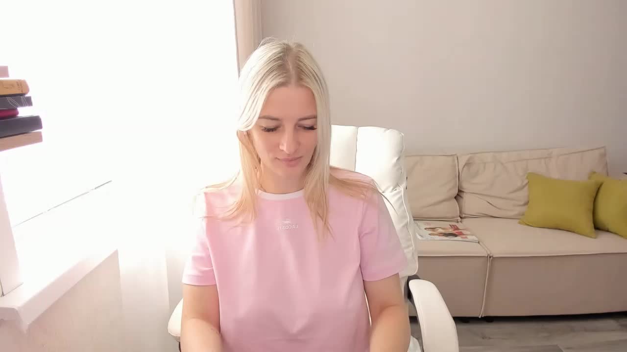 Princessa_ya Adult Chat August 12, 2025