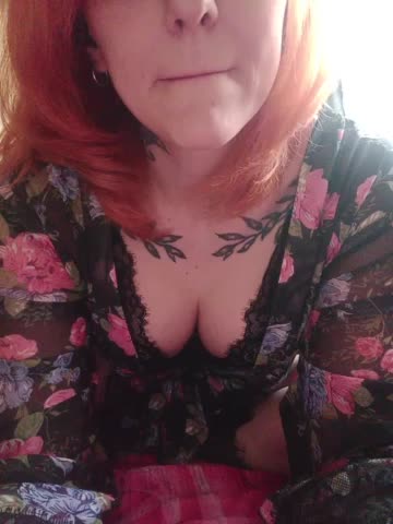 --Mari-- Adult Chat August 12, 2025