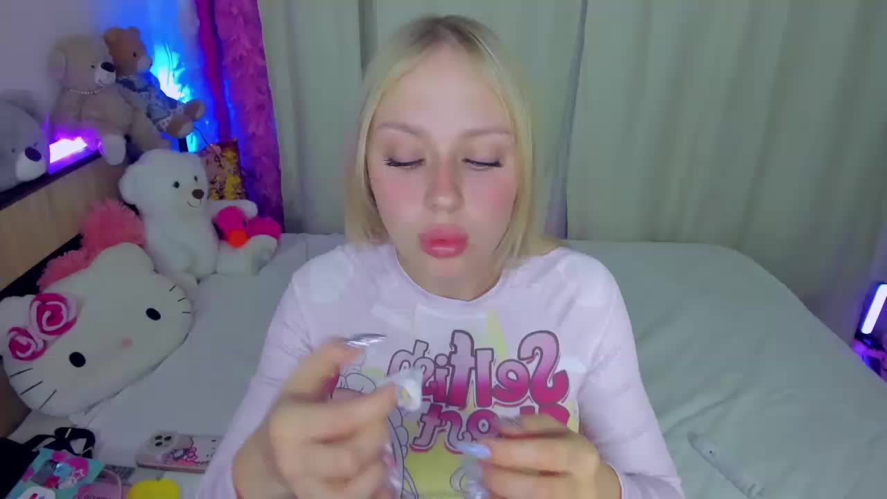 MindyKally Adult Chat August 11, 2025