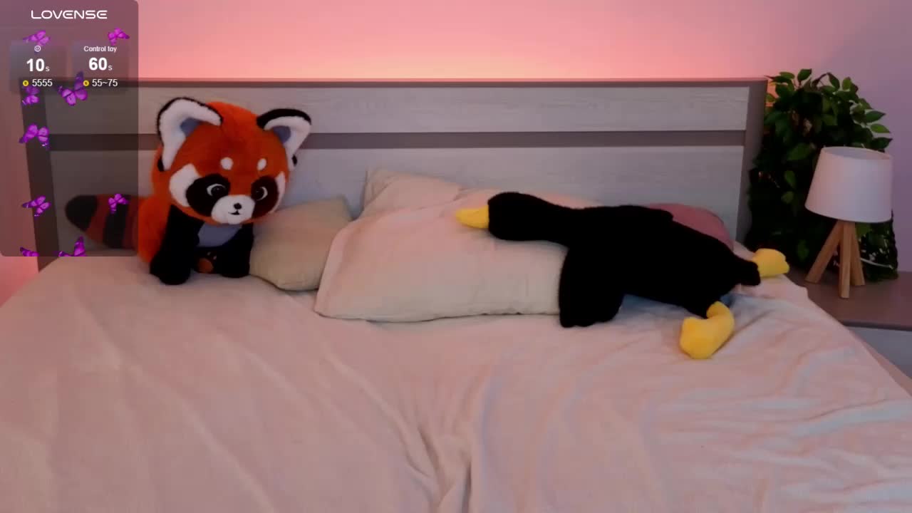 CoralineJones Adult Chat August 12, 2025