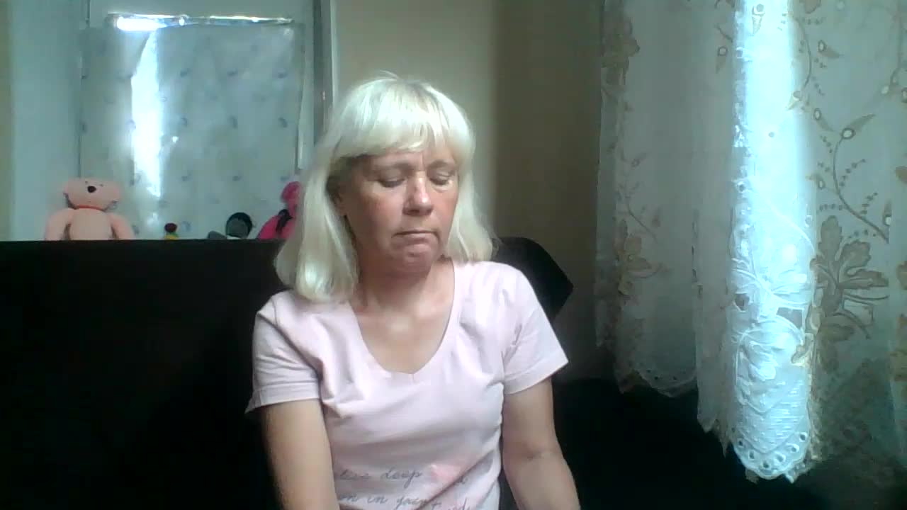 sakura_blonde Adult Chat August 12, 2025