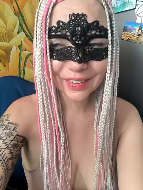 TilyTily Adult Chat August 12, 2025