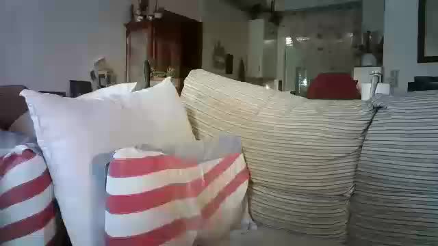 lolahueso Adult Chat August 12, 2025