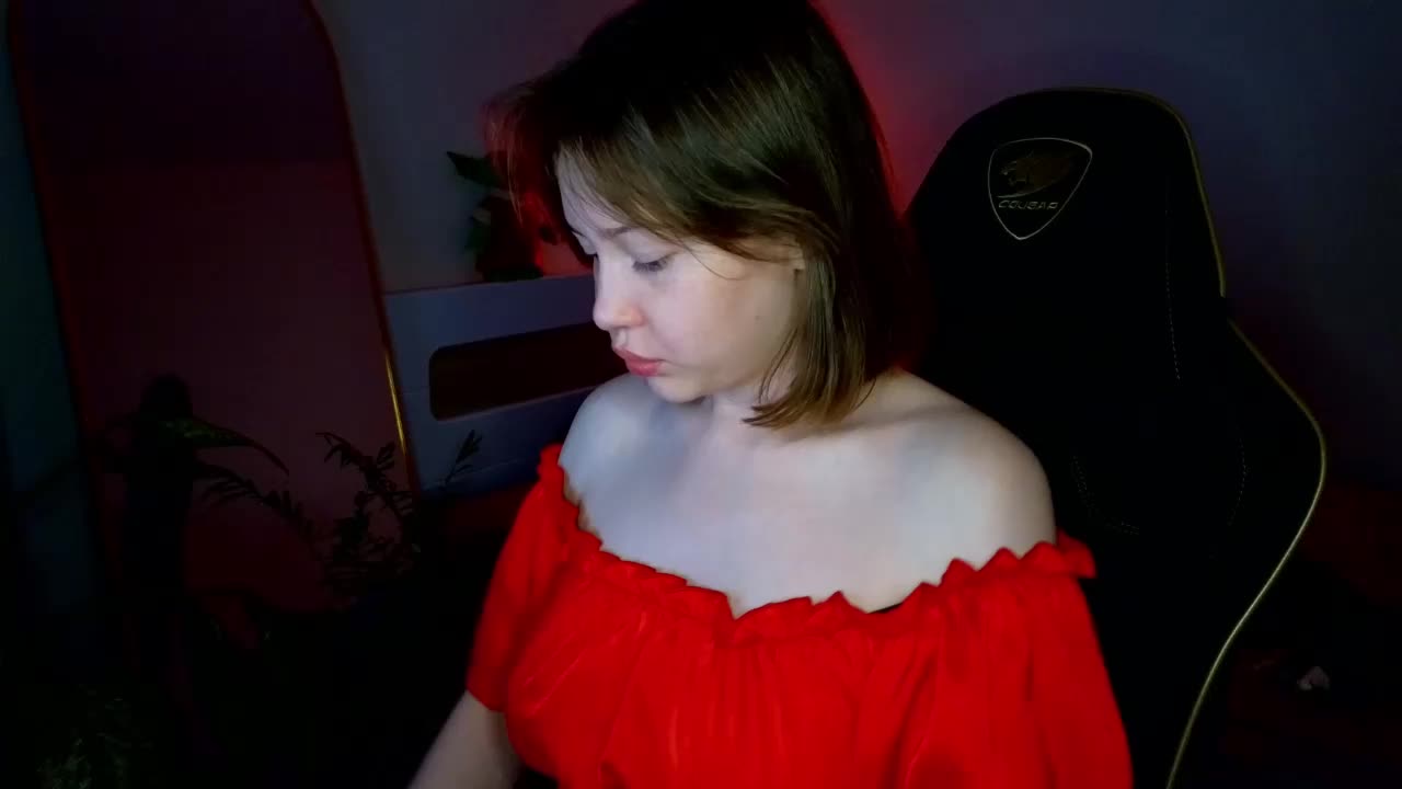 -sweetdreamss- Adult Chat August 12, 2025