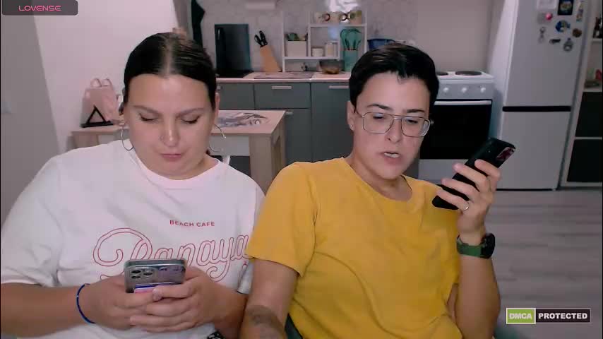 chloe_x_ Adult Chat August 12, 2025