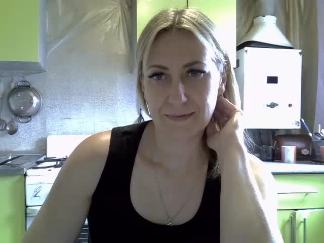 AshleyXHoney Adult Chat August 12, 2025