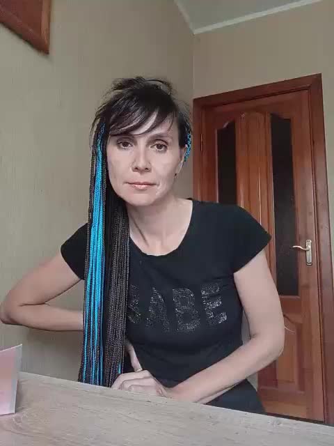 Hellenalonenochka Adult Chat August 12, 2025