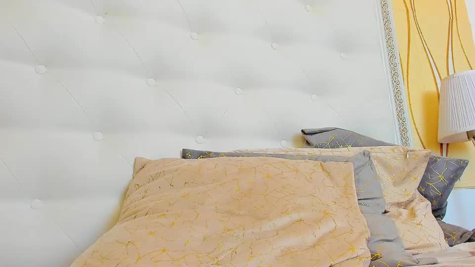 karissia_ Adult Chat August 12, 2025