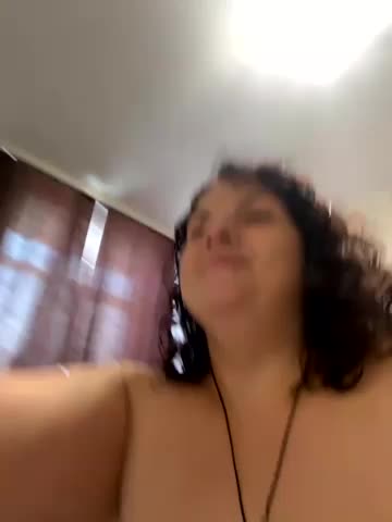 Taisia_W Adult Chat August 12, 2025