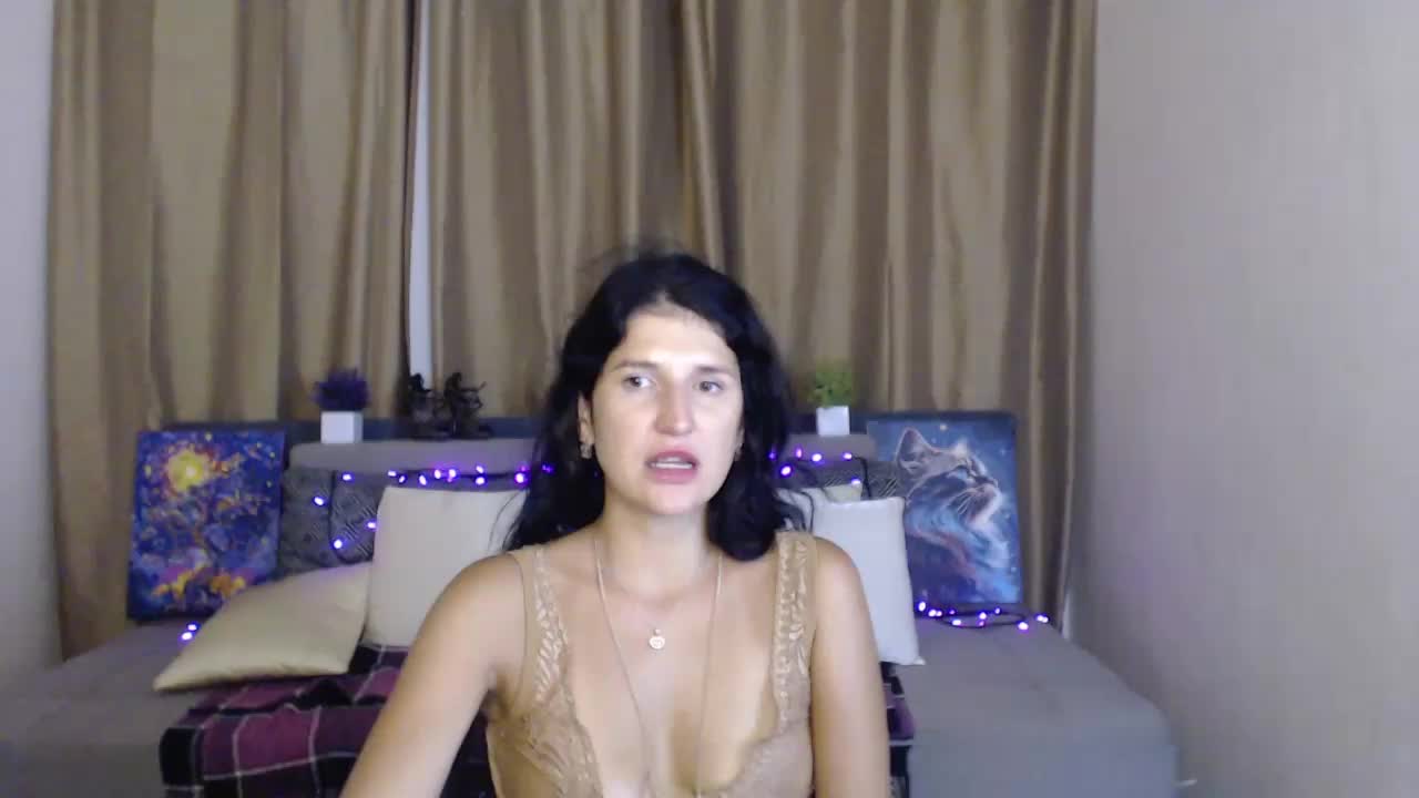 AliannaSoloKisses Adult Chat August 12, 2025