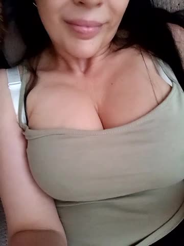 LeilaSaint Adult Chat August 12, 2025