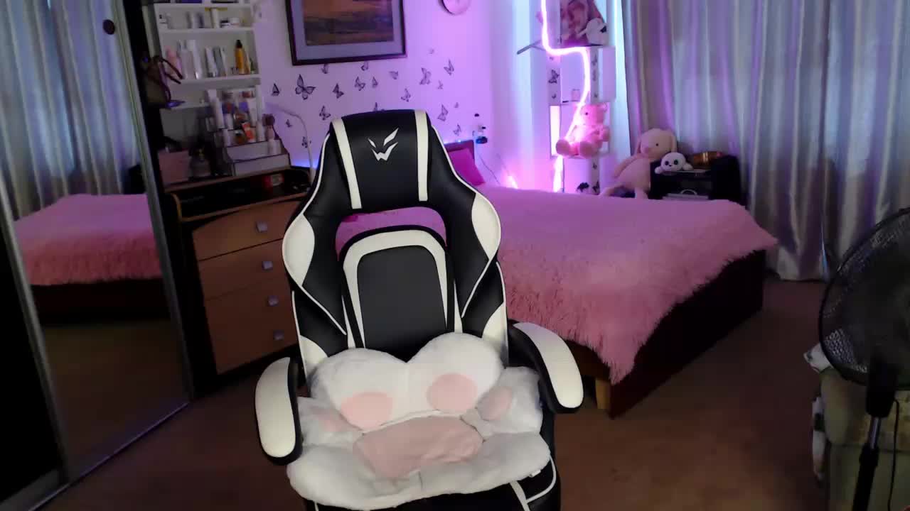 miss-alice- Adult Chat August 12, 2025