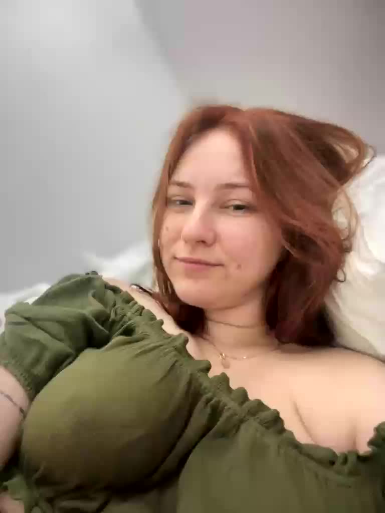 IsabelMoon Adult Chat August 12, 2025