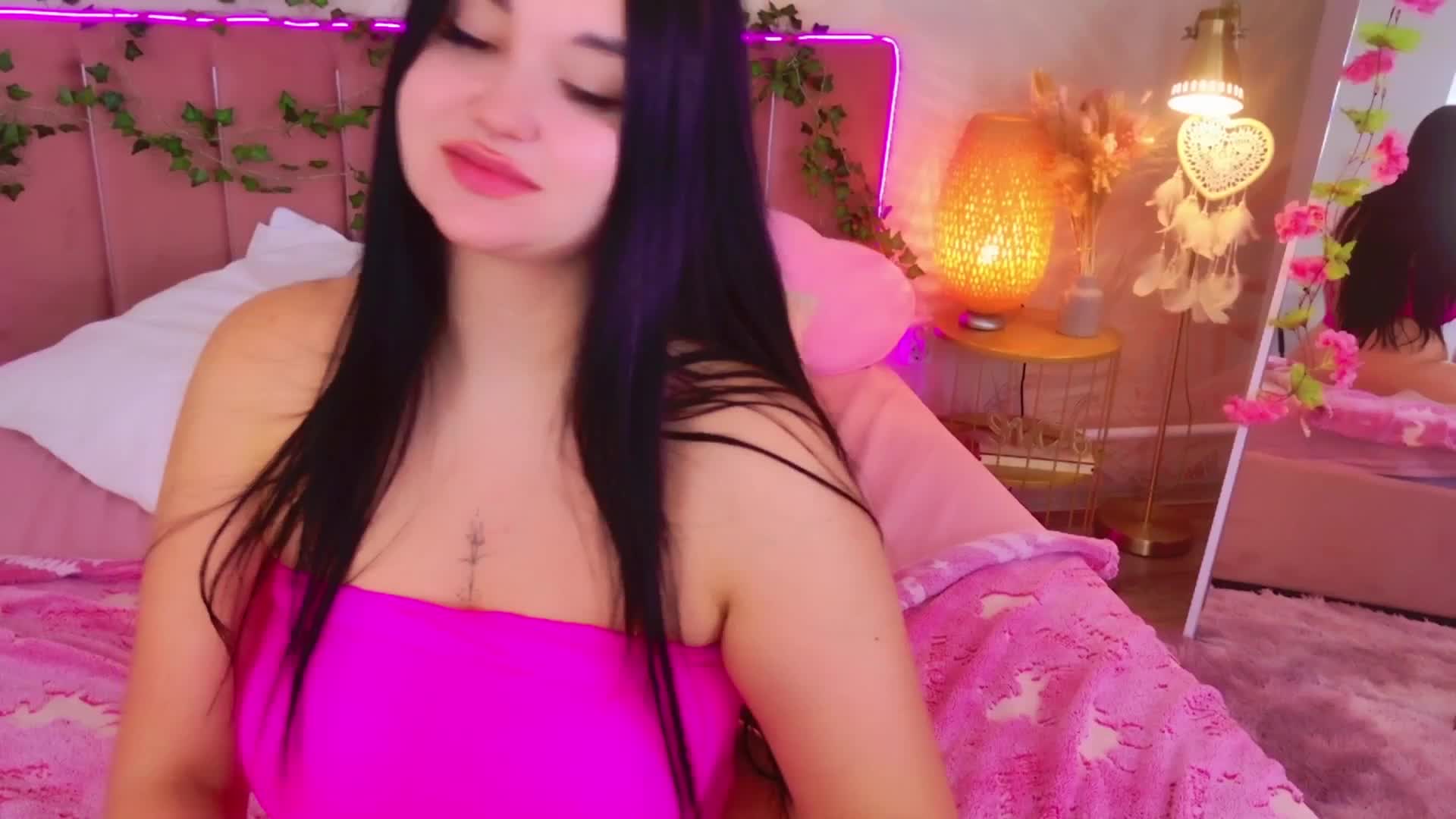 UlissaSilli Adult Chat August 12, 2025