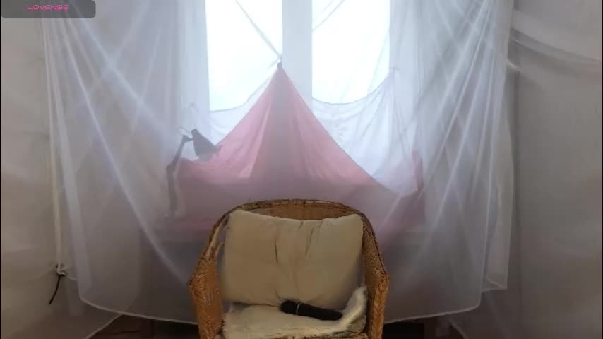 harrieteasley Adult Chat August 12, 2025