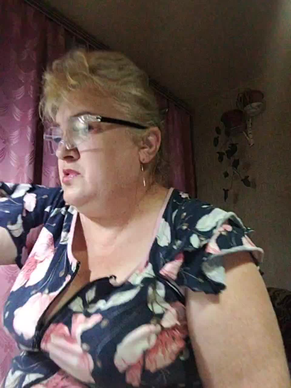 EugeniaLady Adult Chat August 12, 2025