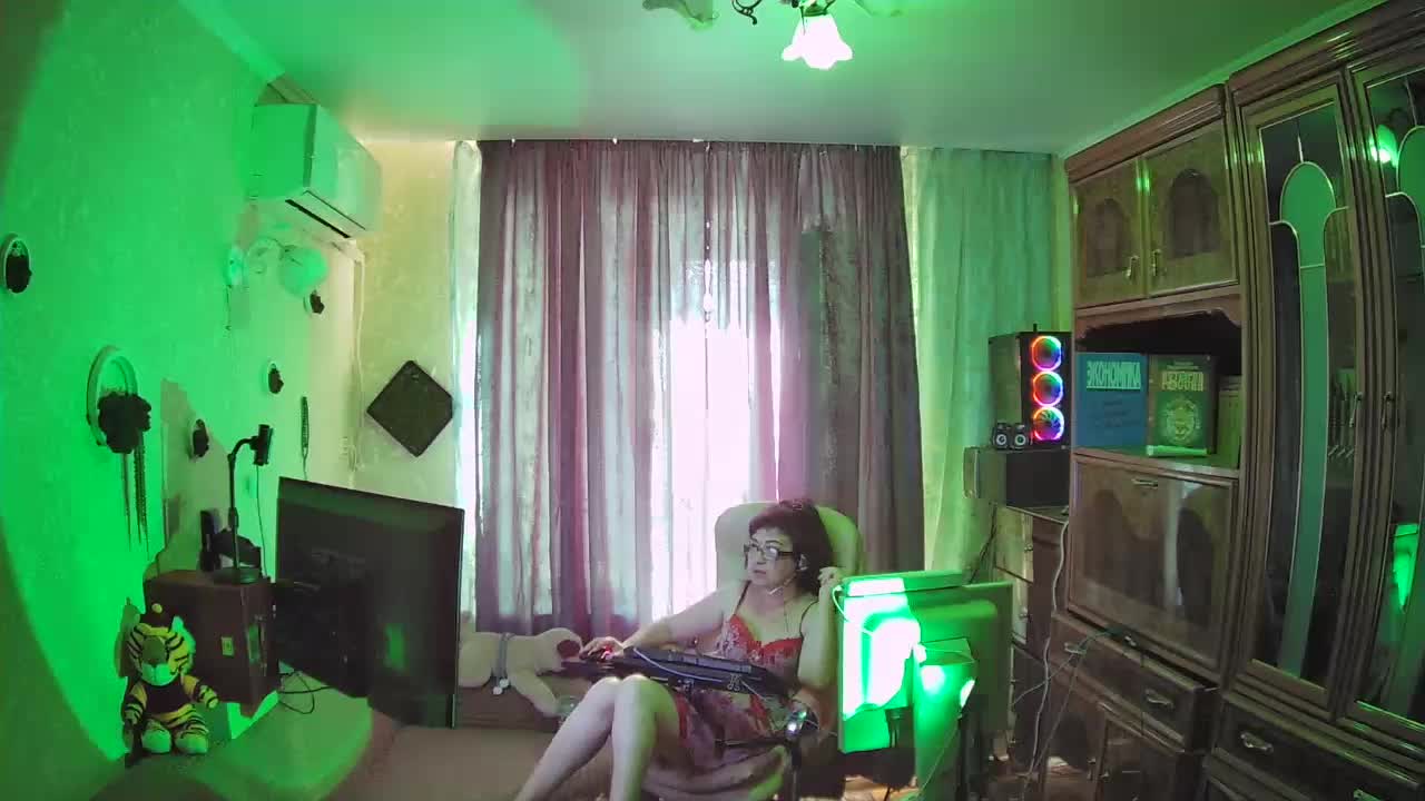 Infodar Adult Chat August 12, 2025