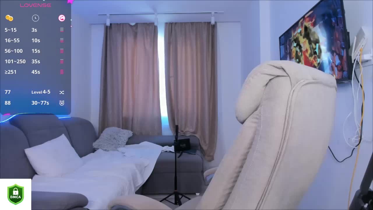 AnnaSmile Adult Chat August 12, 2025