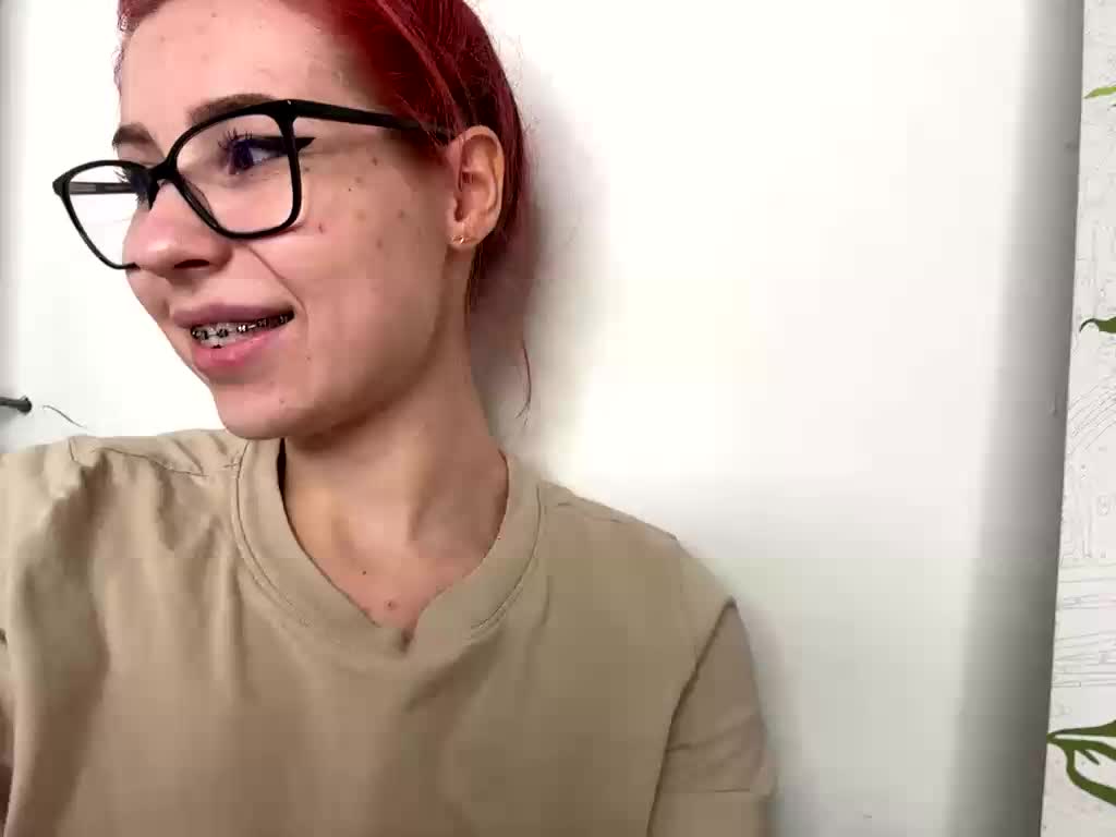 Aliisss Adult Chat August 12, 2025