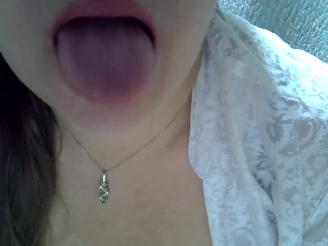 Neznakomka44 Adult Chat August 12, 2025