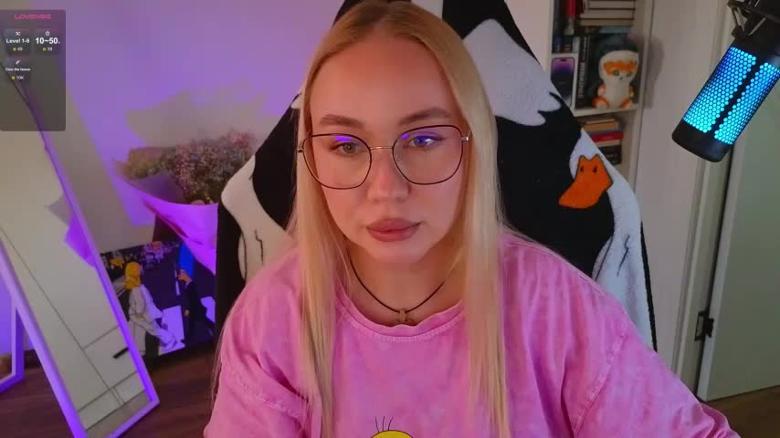 Emili1- Adult Chat August 12, 2025