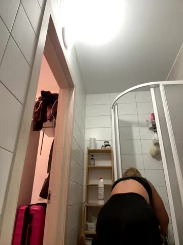 OdriOlsens Adult Chat August 12, 2025