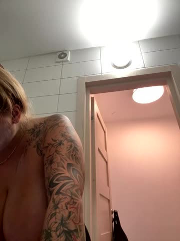 OdriOlsens Adult Chat August 12, 2025