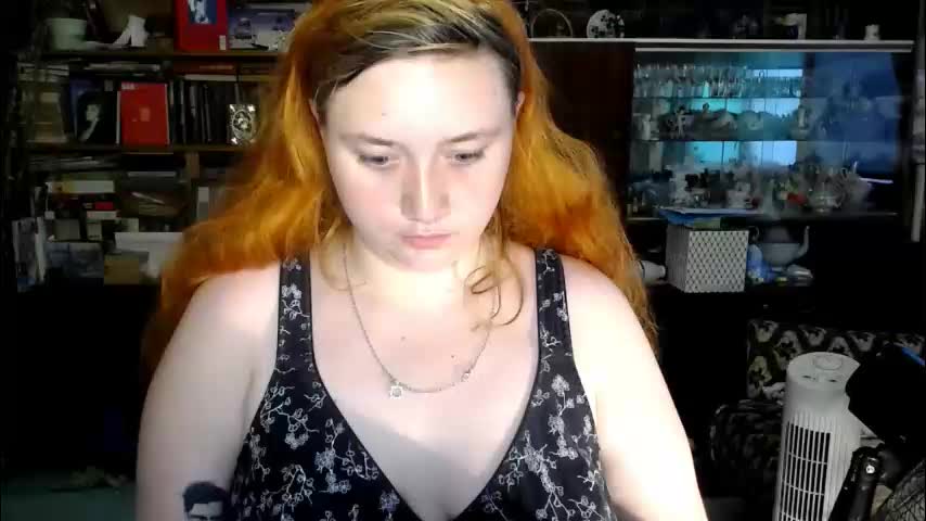 lily_shamy Adult Chat August 12, 2025