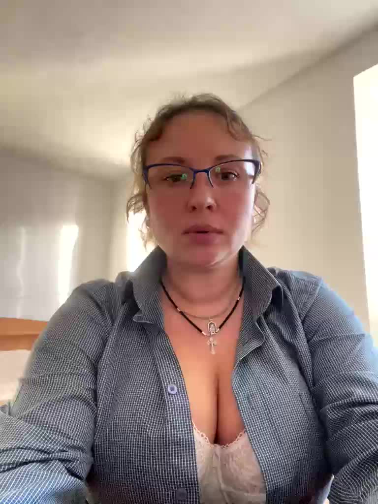 NERVOMOTINA Adult Chat August 12, 2025