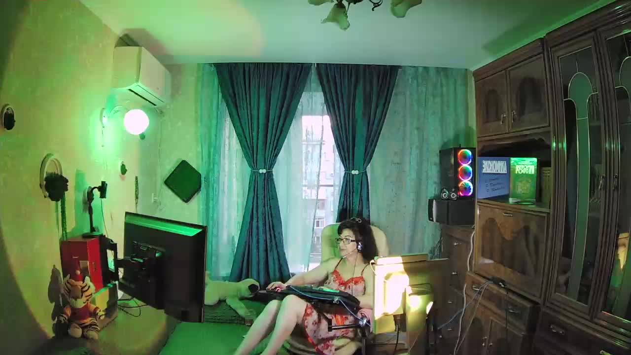 Infodar Adult Chat August 12, 2025