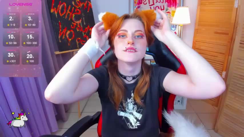 Shiro_kitsu_2025-08-12_19-25-59_889 Adult Chat August 12, 2025