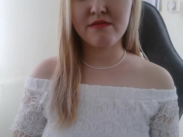 -Sweet-smile- Adult Chat August 12, 2025