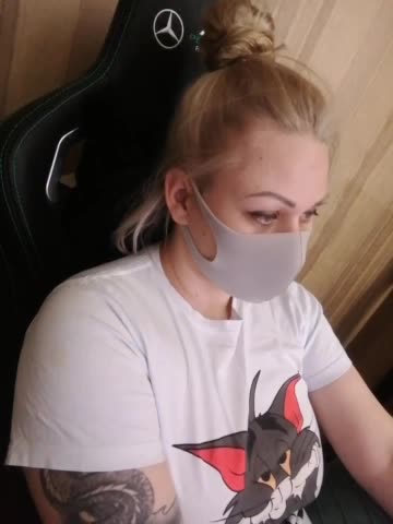 -Tiffany- Adult Chat August 12, 2025