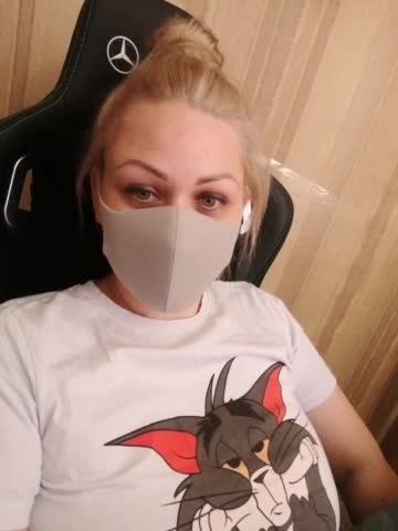 -Tiffany- Adult Chat August 12, 2025