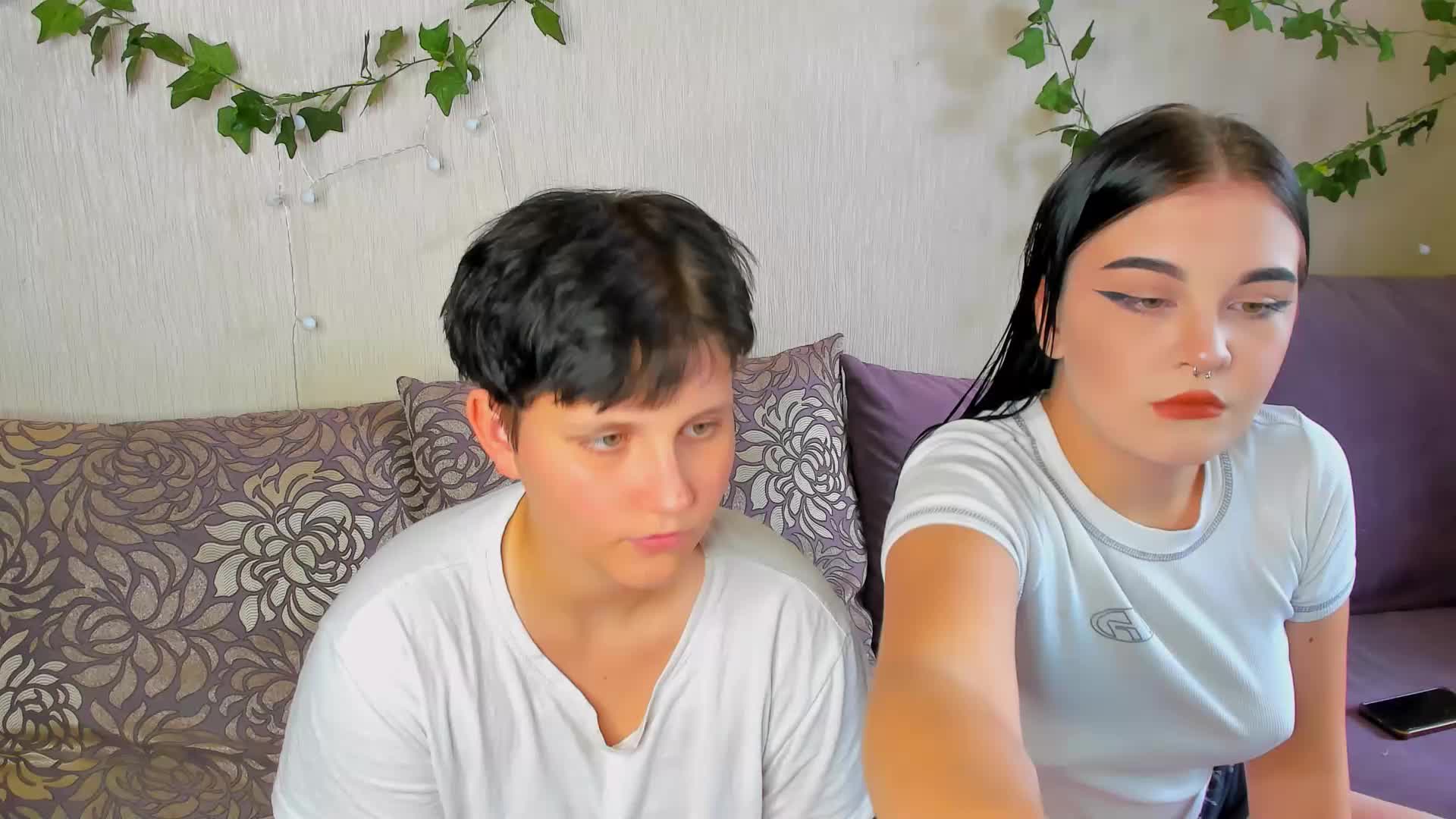 Raven-Radiant Adult Chat August 12, 2025