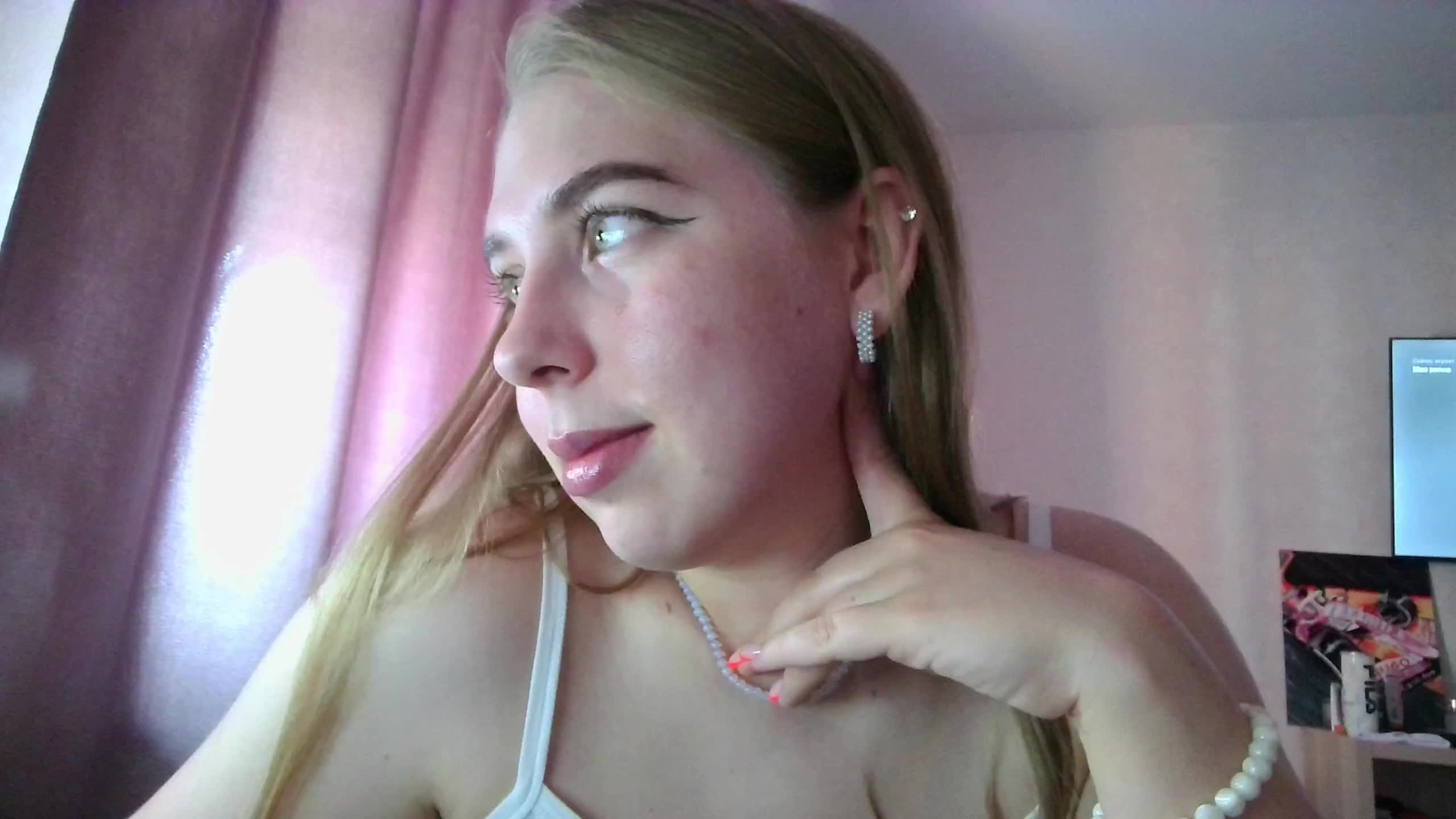 m0tti Adult Chat August 13, 2025