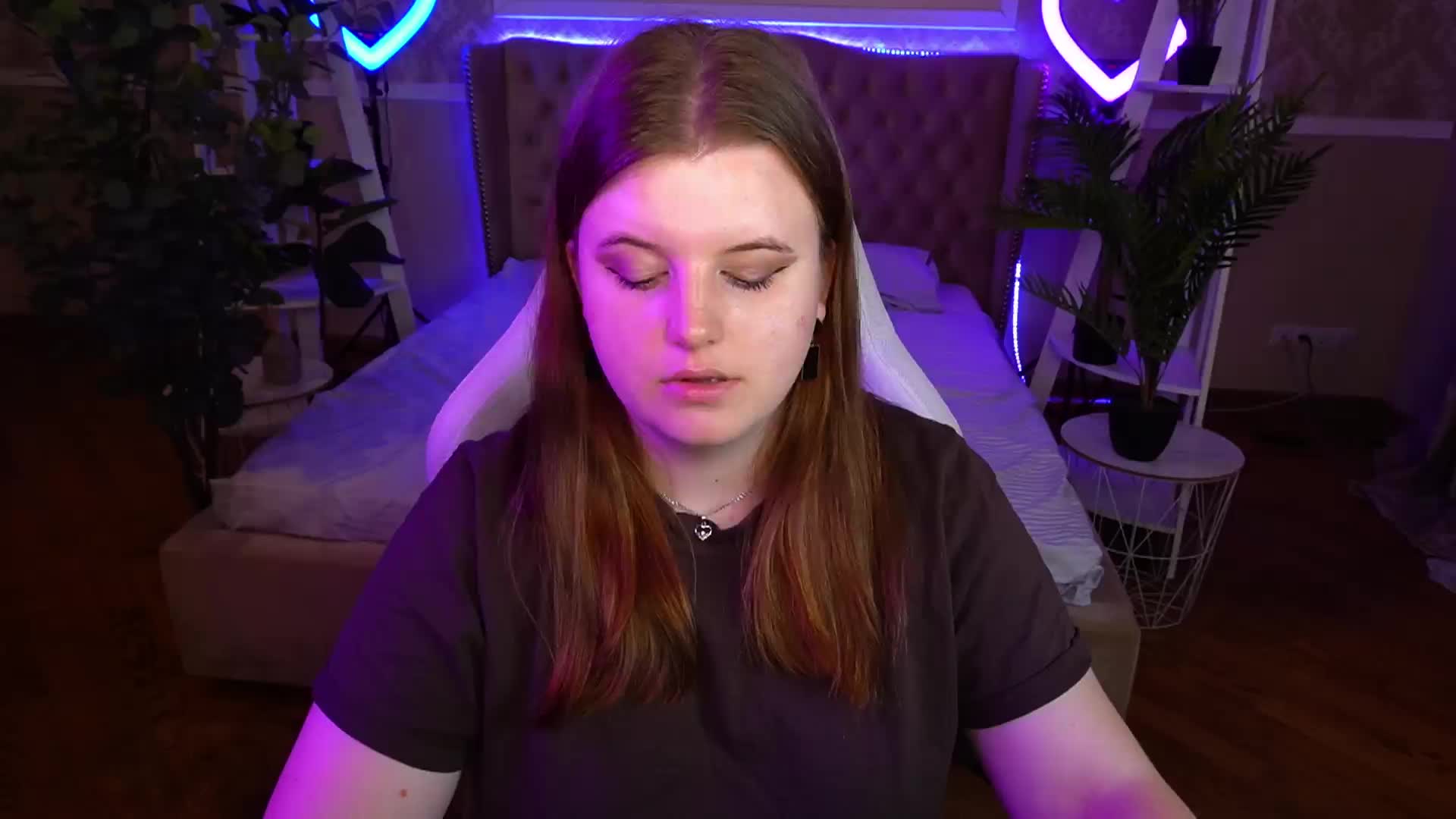 KristiMoons Adult Chat August 13, 2025