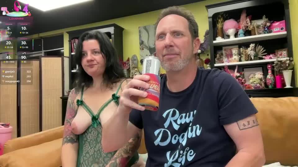 matchingtracksuits Adult Chat August 13, 2025